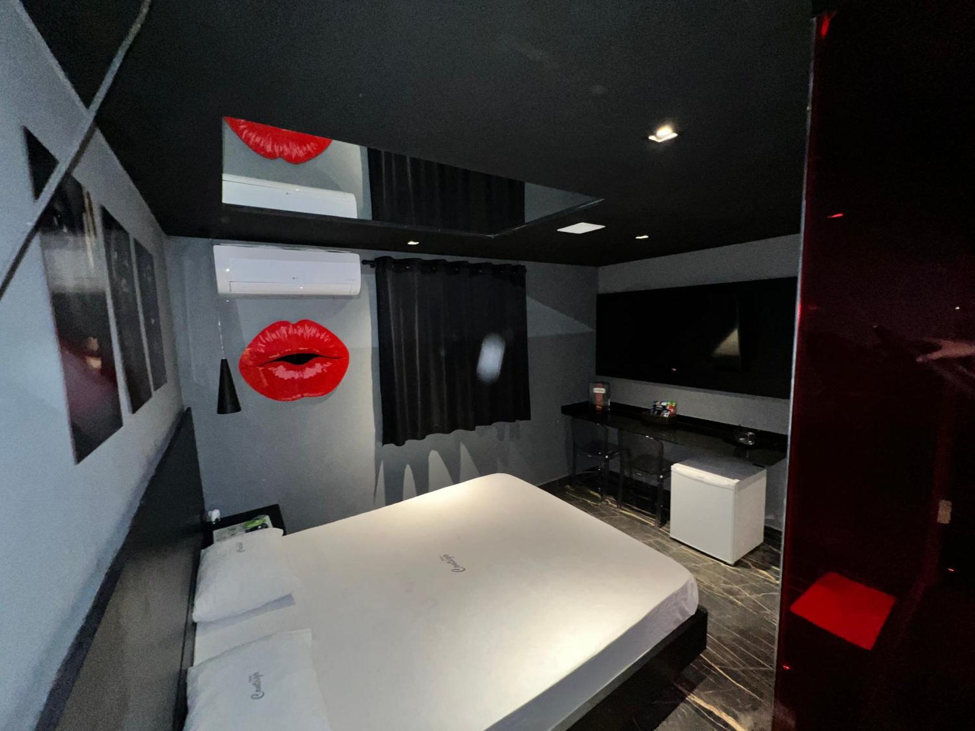 Motel Contigo Гуарульос Екстериор снимка